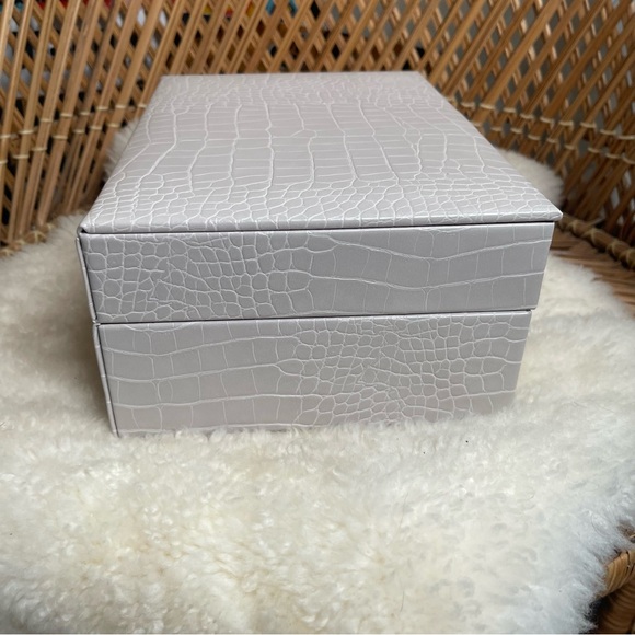 Stackers Putty Croc Jewelry Box - Picture 4 of 6